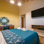 Arkaim With Private Pool Vila