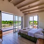 Vila Arkaim With Private Pool *