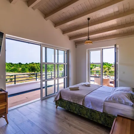 וילה Arkaim With Private Pool *