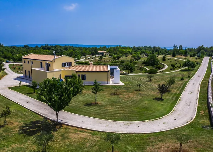 Arkaim With Private Pool